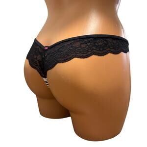 Victoria's Secret Panty Size M Medium Extra Low Rise Thong Zebra Sexy